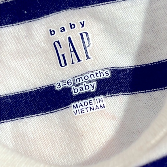 BABY GAP Infant 3-6mo Ruffle Sleeveless Bodysuit Onesie Tank Striped Navy White - Picture 6 of 7